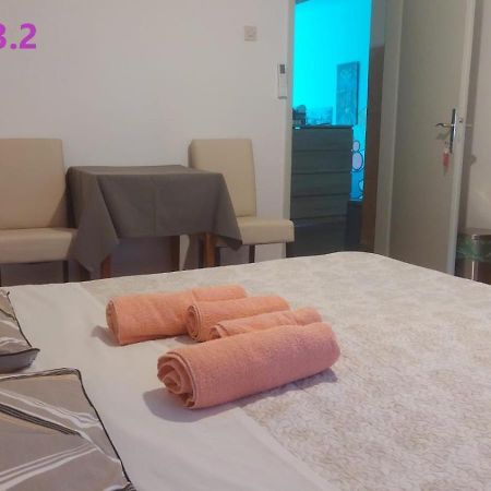 Guest House Lovric Пореч Екстериор снимка